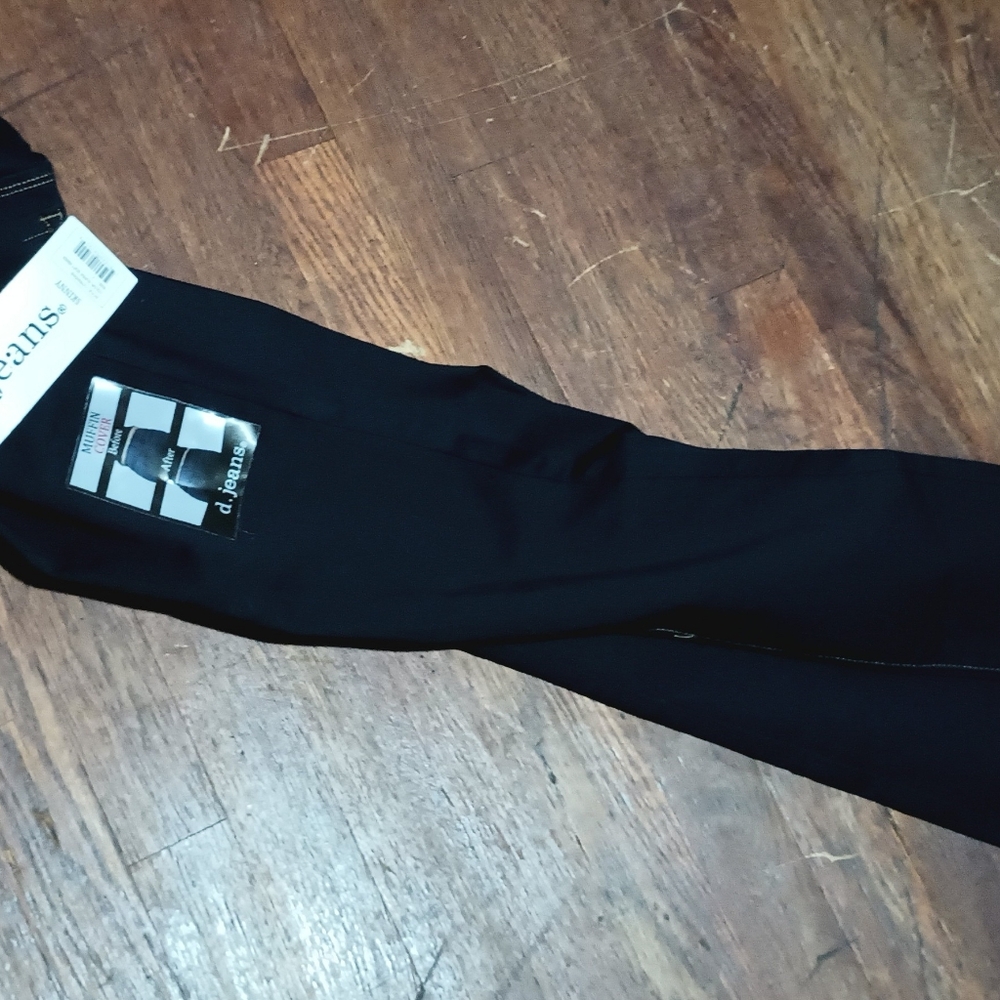 Djeans